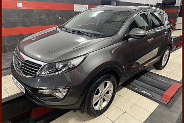 1.6 Benzyna Ledy Czujniki Parkowania