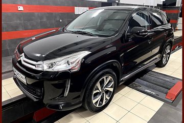 Nawigacja Kamera Cofania Czujniki Parkowania