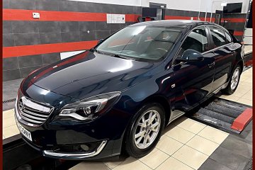 Podg Kierownica/Fotele Nawigacja Czujniki parkowania