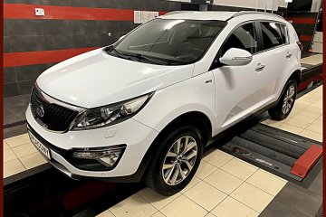 LIFT 4X4 Automat Ledy Podg.Fotele x4