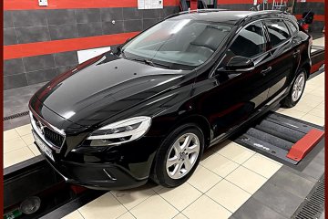 LIFT 2.0 Diesel Automat Bi Xenon Ledy