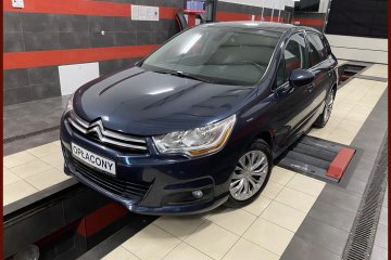 1.6 Benzyna Hatchback