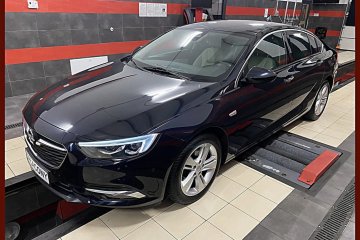 Grand Sport Ledy Bi-Xenon Podgrzewane Fotele x4 Parktronic