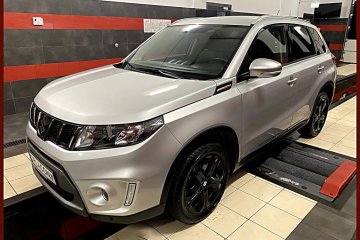 Nawigacja Xenon Podg.Fotele Czujniki Parkowania